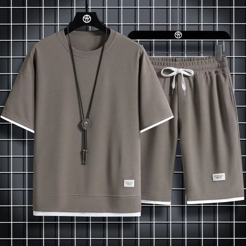 VALERO | Completo da uomo con maglietta e pantaloncini